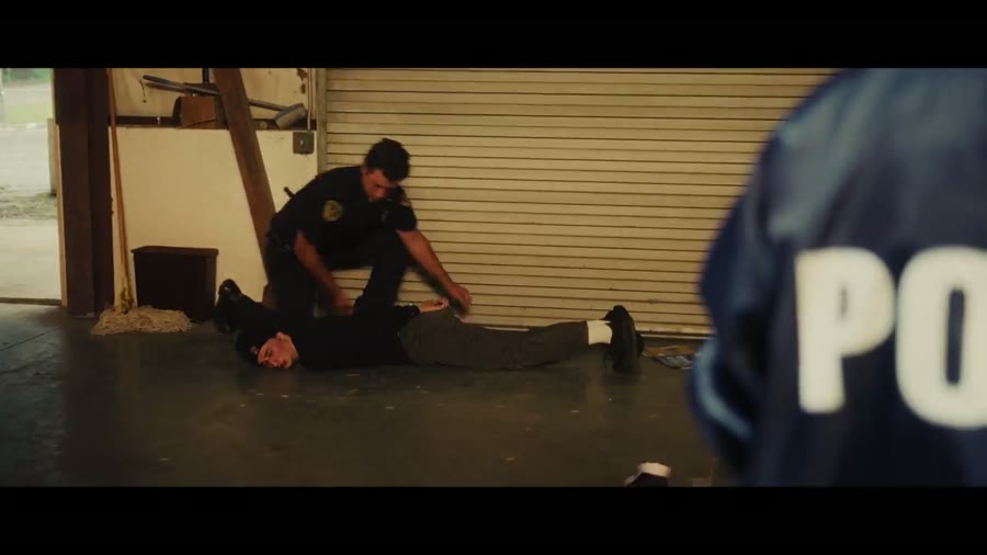 Patrece Bloomfield as Detective Monroe in Stills